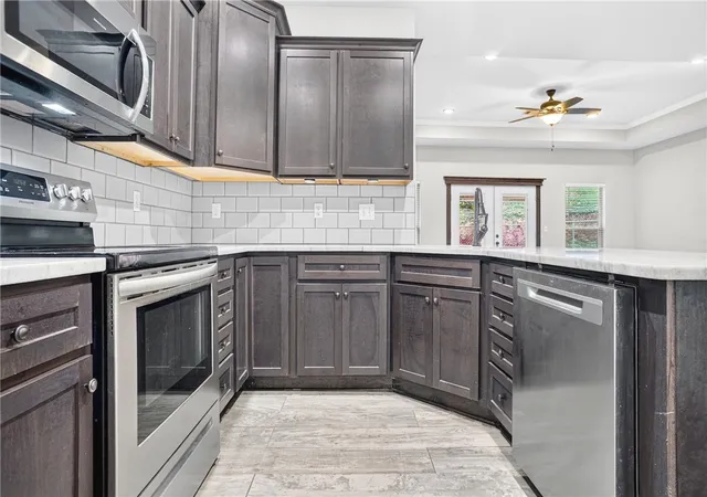 Photo 4 of Single family home for sale at 10405 Arroyo Ln, Dardanelle, AR 72834 | MLS# 1360930 | Listing updated on 2026-09-03