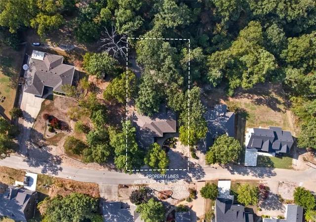 Photo 4 of Single family home for sale at 19 Dunvegan Dr, Bella Vista, AR 72715 | MLS# 1361055 | Listing updated on 2026-09-09