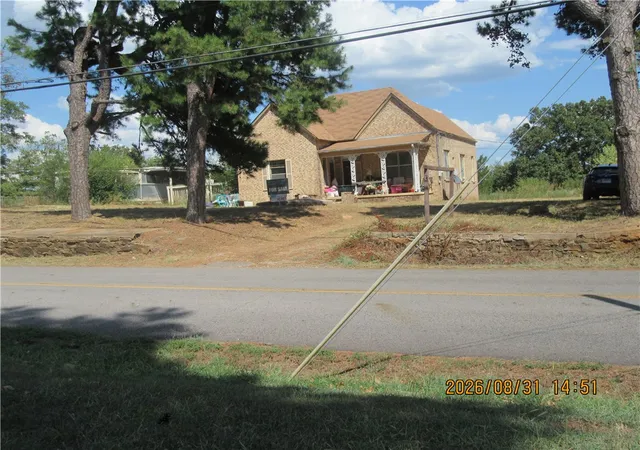Photo 1 of Single family home for sale at 1022 N Roseville St, Altus, AR 72821 | MLS# 1361060 | Listing updated on 2026-09-17