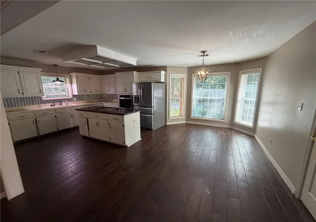 Photo 3 of Sale Pending at 57 Pike Ln, Russellville, AR 72802 | MLS# 1361083 | Listing updated on 2026-09-05