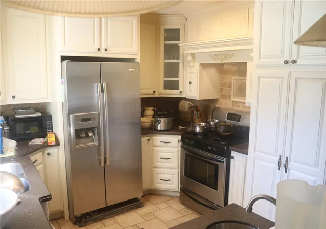 Photo 2 of Single family home for sale at 300 S Holmes Ave, Wheaton, MO 64874 | MLS# 1360953 | Listing updated on 2026-10-07