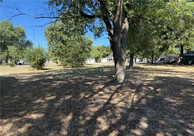 Photo 4 of Single family home for sale at 300 S Holmes Ave, Wheaton, MO 64874 | MLS# 1360953 | Listing updated on 2026-10-07