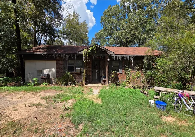 Single family home for sale at 87 Pinter Ln, Morrilton, AR 72110 | MLS# 1361062