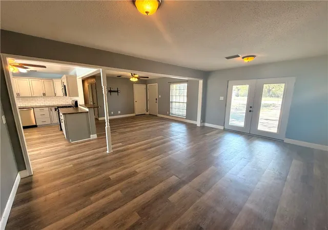 Photo 3 of Single family home for sale at 503 Hornet Est Rd, London, AR 72847 | MLS# 1361116 | Listing updated on 2026-09-04