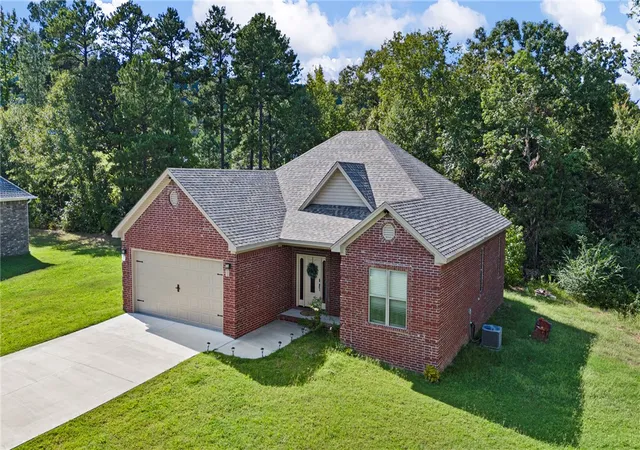 Photo 1 of Single family home for sale at 113 Rachel Cir, Russellville, AR 72802 | MLS# 1361117 | Listing updated on 2026-09-09