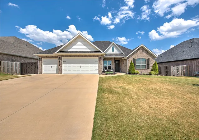 Photo 1 of Sale Pending at 902 Budrio Ave, Tontitown, AR 72762 | MLS# 1360577 | Listing updated on 2026-10-04