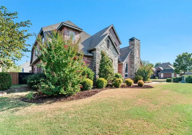 Photo 3 of Single family home for sale at 1700 SW Gosford Ave, Bentonville, AR 72713 | MLS# 1360711 | Listing updated on 2026-10-18
