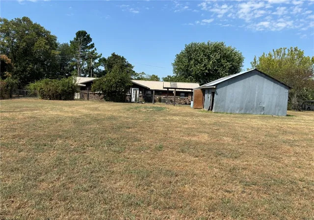 Photo 2 of Single family home for sale at 525 Zion St, Lowell, AR 72745 | MLS# 1361136 | Listing updated on 2026-09-14