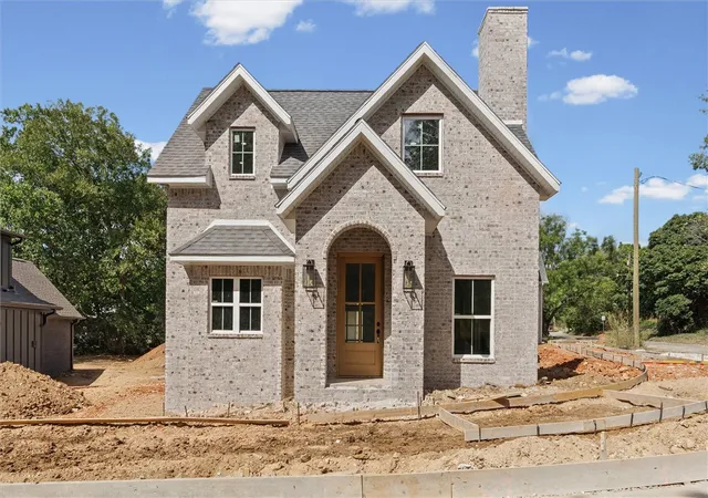 Photo 1 of Single family home for sale at 240 E 4th Street, Fayetteville, AR 72701 | MLS# 1361031 | Listing updated on 2026-09-04