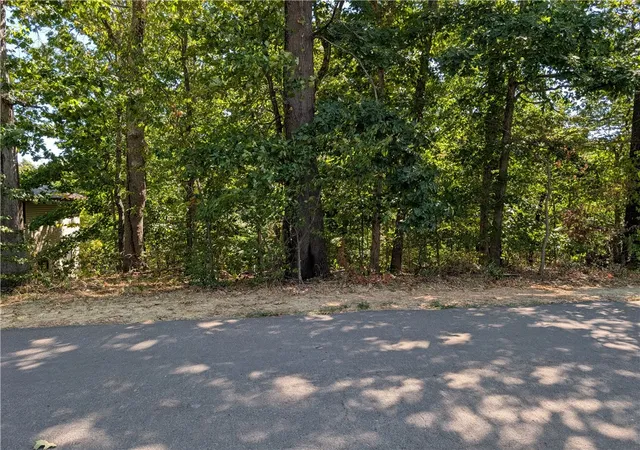Photo 3 of Land for sale at Lot 5 Kintyre Dr, Bella Vista, AR 72715 | MLS# 1361144 | Listing updated on 2026-09-25