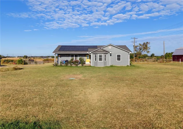 Photo 1 of Single family home for sale at 10801 Murdock Rd, Bentonville, AR 72713 | MLS# 1361118 | Listing updated on 2026-10-21