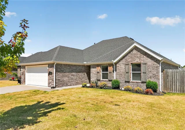 Photo 2 of Single family home for sale at 7656 W Longspur Ave, Springdale, AR 72762 | MLS# 1361005 | Listing updated on 2026-09-11