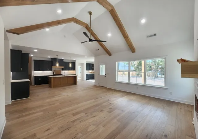 Photo 3 of Single family home for sale at 229 Stoneykirk Dr, Bella Vista, AR 72715 | MLS# 1361094 | Listing updated on 2026-09-10