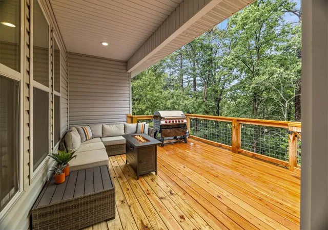 Photo 4 of Single family home for sale at 5 N Kinver Ln, Bella Vista, AR 72714 | MLS# 1361178 | Listing updated on 2026-09-04