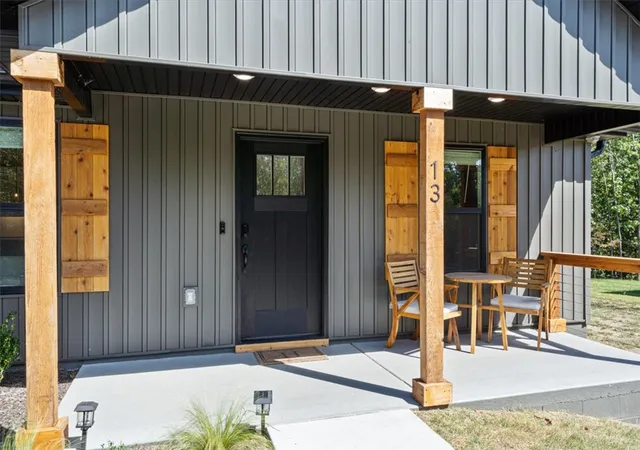 Photo 2 of Single family home for sale at 13 Berwick Ln, Bella Vista, AR 72714 | MLS# 1361219 | Listing updated on 2026-09-08