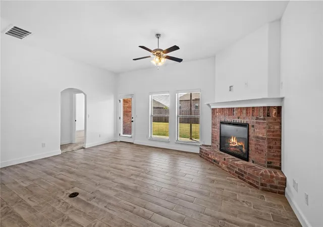 Photo 3 of Single family home for sale at 2405 Graham Ln, Pea Ridge, AR 72751 | MLS# 1361165 | Listing updated on 2026-09-05