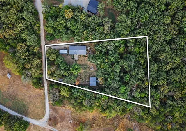 Photo 1 of Manufactured home for sale at 649 Madison 7617, Huntsville, AR 72740 | MLS# 1361148 | Listing updated on 2026-09-05