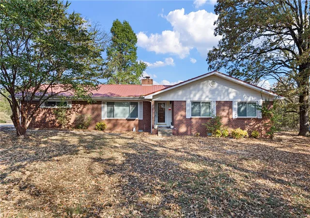 Photo 3 of Single family home for sale at 4608 Deer Trak Trl, Ozark, AR 72949 | MLS# 1361163 | Listing updated on 2026-09-05