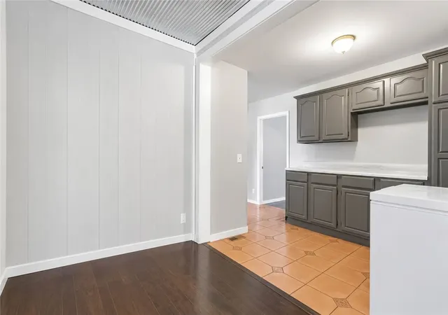 Photo 4 of Single family home for sale at 12317 Haden Rd, Bentonville, AR 72713 | MLS# 1361132 | Listing updated on 2026-09-08