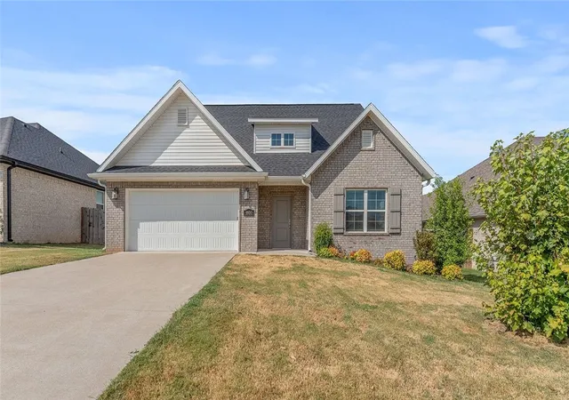 Photo 1 of Single family home for sale at 5900 Sw Teppee Ave, Bentonville, AR 72713 | MLS# 1361262 | Listing updated on 2026-09-05