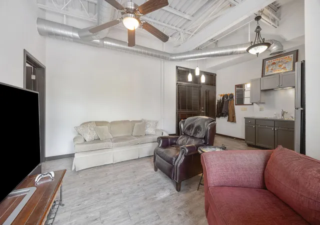 Photo 2 of Condo for sale at 313 E Lafayette St #304, Fayetteville, AR 72701 | MLS# 1361251 | Listing updated on 2026-09-08