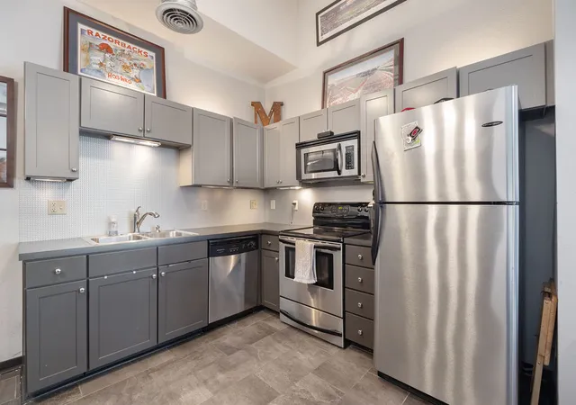 Photo 4 of Condo for sale at 313 E Lafayette St #304, Fayetteville, AR 72701 | MLS# 1361251 | Listing updated on 2026-09-08