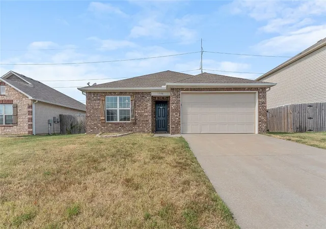 Photo 1 of Single family home for sale at 1590 Edinburgh Dr, Centerton, AR 72719 | MLS# 1361277 | Listing updated on 2026-09-08