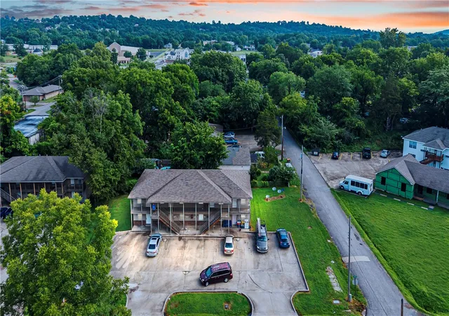 Photo 1 of Condo for sale at 1117 Ozier St, Van Buren, AR 72956 | MLS# 1359576 | Listing updated on 2026-09-05