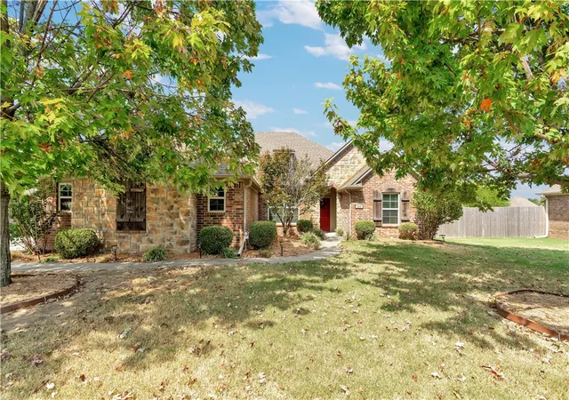 Sale Pending at 337 Powderhorn Dr, Fayetteville, AR 72704 | MLS# 1361268 | Listing updated on 2026-09-10