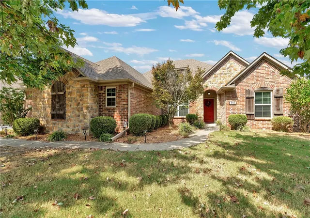 Photo 1 of Sale Pending at 337 Powderhorn Dr, Fayetteville, AR 72704 | MLS# 1361268 | Listing updated on 2026-09-10