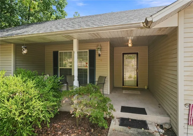Photo 2 of Single family home for sale at 16 Twin Peak Dr, Holiday Island, AR 72631 | MLS# 1361310 | Listing updated on 2026-09-06