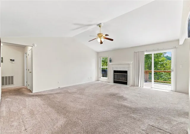 Photo 3 of Single family home for sale at 16 Twin Peak Dr, Holiday Island, AR 72631 | MLS# 1361310 | Listing updated on 2026-09-06