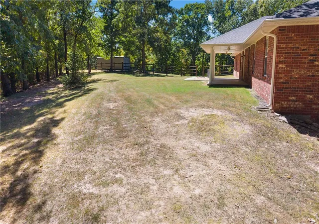 Photo 4 of Single family home for sale at 25940 Farm Rd 1070, Seligman, MO 65745 | MLS# 1361309 | Listing updated on 2026-09-06