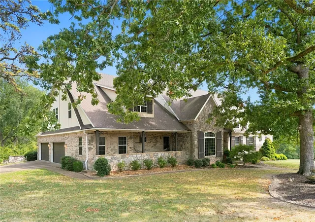 Photo 3 of Single family home for sale at 10822 Millstead Ln, Bentonville, AR 72712 | MLS# 1361332 | Listing updated on 2026-09-14