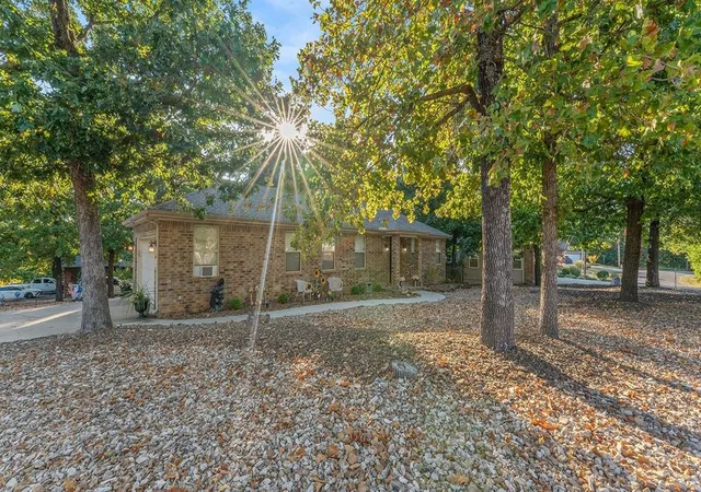 Photo 1 of Single family home for sale at 2 Brent Ln, Bella Vista, AR 72714 | MLS# 1361260 | Listing updated on 2026-09-07