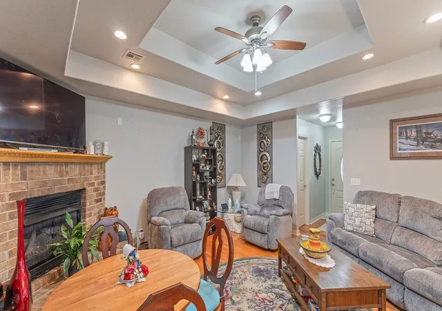 Photo 4 of Single family home for sale at 2 Brent Ln, Bella Vista, AR 72714 | MLS# 1361260 | Listing updated on 2026-09-07