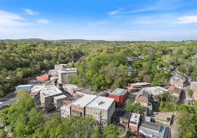 Photo 3 of Sale Pending at 1 A Cross St, Eureka Springs, AR 72632 | MLS# 1361135 | Listing updated on 2026-09-14