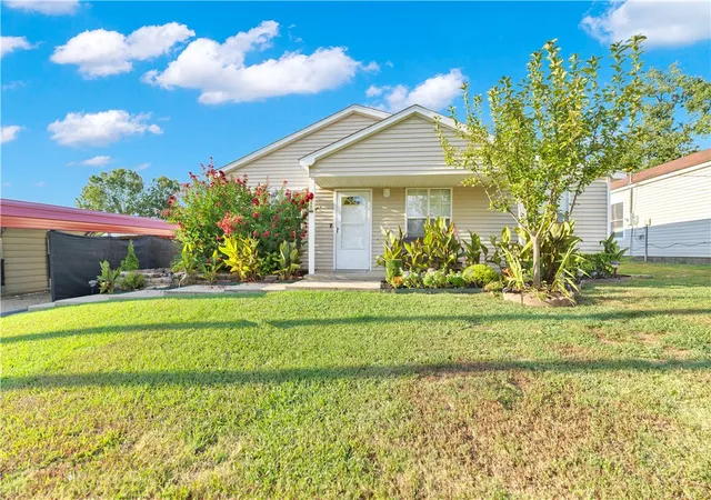 Photo 1 of Sale Pending at 13801 Saratoga Dr, Rogers, AR 72758 | MLS# 1361050 | Listing updated on 2026-09-11