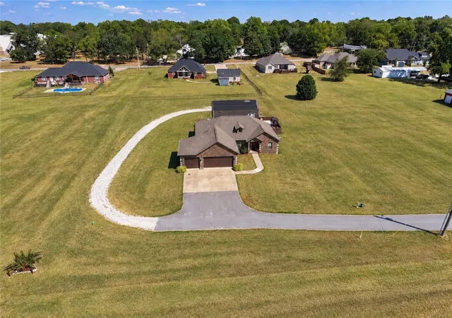 Photo 1 of Single family home for sale at 210 Holmes St, Prairie Grove, AR 72753 | MLS# 1361283 | Listing updated on 2026-09-13