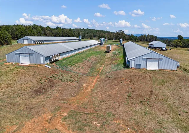 Photo 4 of House for sale at 13589 Middle Ridge Rd, Ozark, AR 72949 | MLS# 1360617 | Listing updated on 2026-09-08