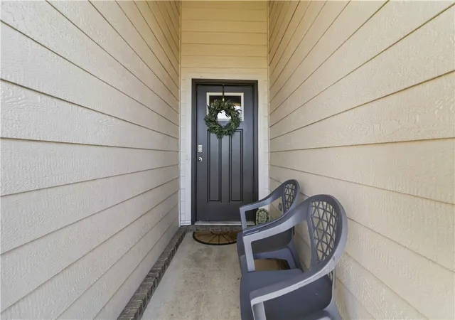 Photo 3 of Single family home for sale at 611 W Cattleman Ct, Siloam Springs, AR 72761 | MLS# 1361378 | Listing updated on 2026-09-08