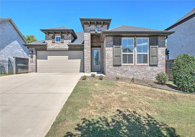 Photo 1 of Single family home for sale at 2206 Sw Hampton Ave, Bentonville, AR 72713 | MLS# 1361374 | Listing updated on 2026-09-09