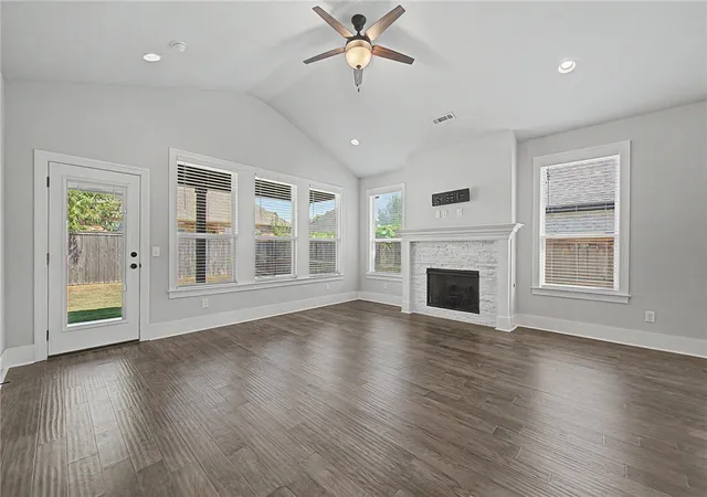 Photo 3 of Single family home for sale at 2206 Sw Hampton Ave, Bentonville, AR 72713 | MLS# 1361374 | Listing updated on 2026-09-09