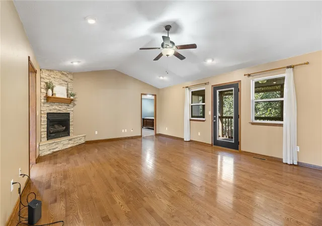 Photo 3 of Single family home for sale at 4137 Turnbury Dr, Harrison, AR 72601 | MLS# 1361092 | Listing updated on 2026-09-08