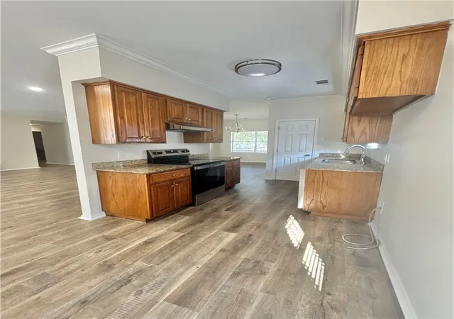 Photo 4 of Single family home for sale at 216 Heather Ln, Russellville, AR 72802 | MLS# 1360944 | Listing updated on 2026-09-08