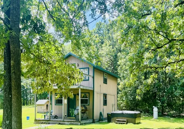 Photo 1 of Sale Pending at 11922 E Devils Den Rd, Winslow, AR 72959 | MLS# 1360921 | Listing updated on 2026-10-06