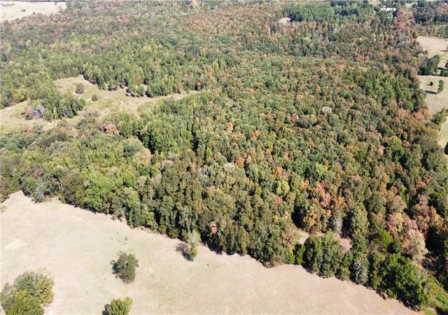 Photo 4 of House for sale at 605 Page Rd, Russellville, AR 72802 | MLS# 1361058 | Listing updated on 2026-09-08