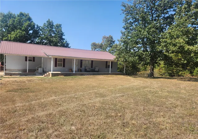 Photo 1 of Single family home for sale at 3140 Moark Dr, Harrison, AR 72601 | MLS# 1361441 | Listing updated on 2026-09-10