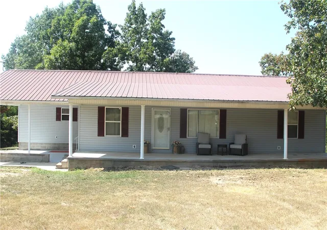 Photo 2 of Single family home for sale at 3140 Moark Dr, Harrison, AR 72601 | MLS# 1361441 | Listing updated on 2026-09-10