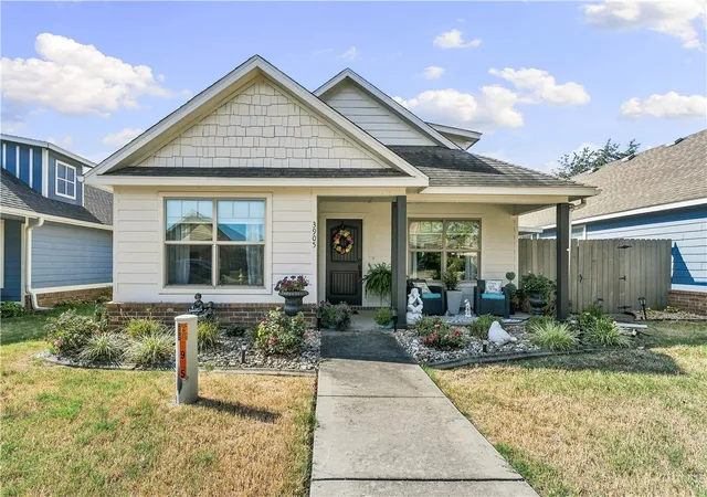 Photo 1 of Single family home for sale at 3905 Sw Ridgepointe Ave, Bentonville, AR 72712 | MLS# 1361398 | Listing updated on 2026-09-16